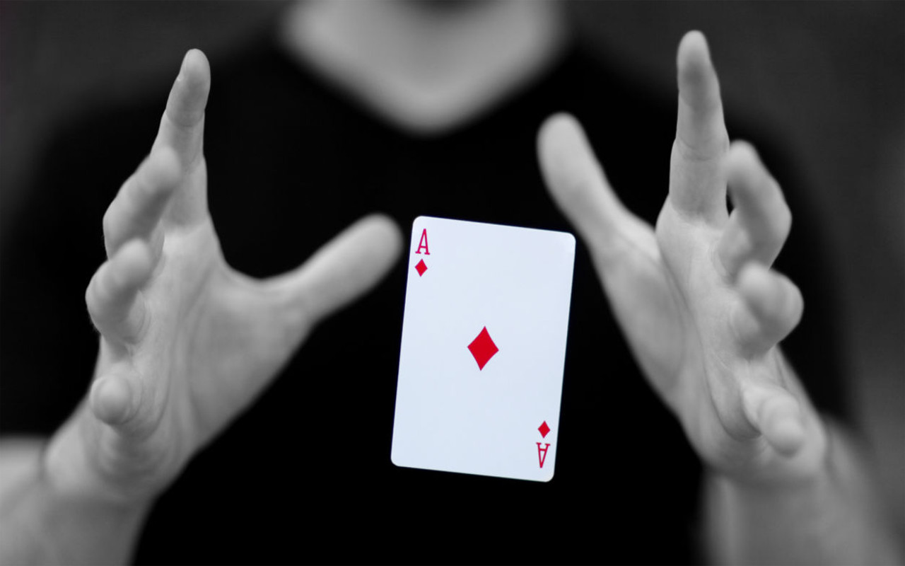 Simply Entertainment - Mentalist/Illusionist